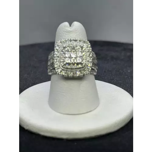 10K White Gold Womens Natural Diamond Cluster Ring 1.75cwt(+) Sz.6 3/4,  14-5D (5)