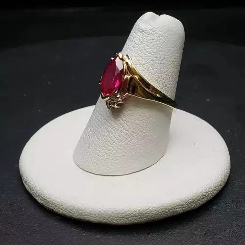 10K Yellow Gold Ladies Vintage Diamond and Ruby Ring, 1.0ct, Sz. 6.75  B6-2 (3)