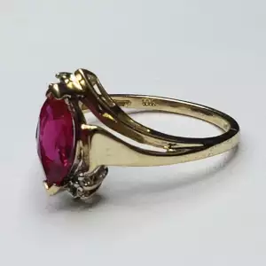 10K Yellow Gold Ladies Vintage Diamond and Ruby Ring, 1.0ct, Sz. 6.75  B6-2