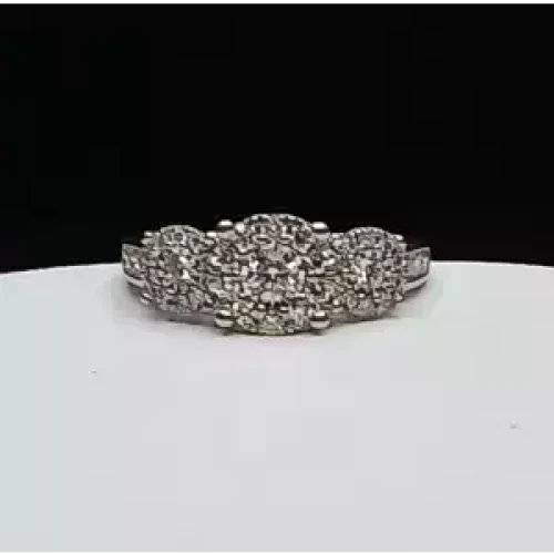 14K White Gold Elegant Diamond Halo Ring – .94 CTW, Size 7 - B5-6 (5)