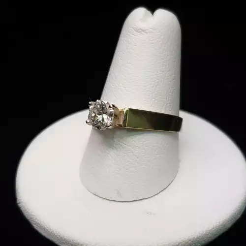 14K Yellow Gold Engagement Solitaire Diamond Ring .85CT Sz-8.5 S10BO14-1