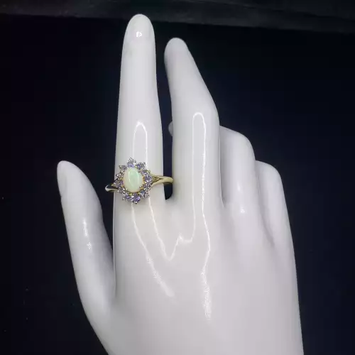 14K Yellow Gold Ladies Estate Opal Ring Sz-9.75 S10BO15-7