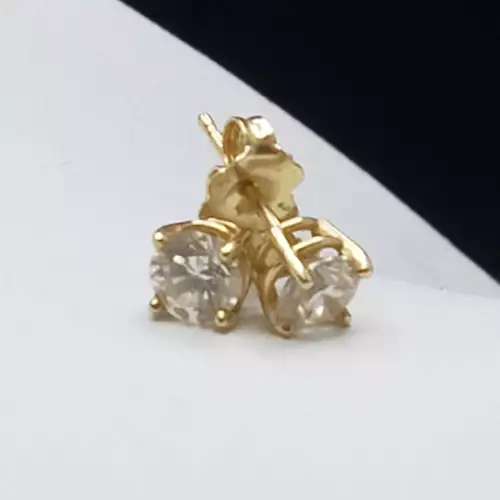 14K Yellow Gold Natural Diamond Stud Earrings .72tcw B9-5