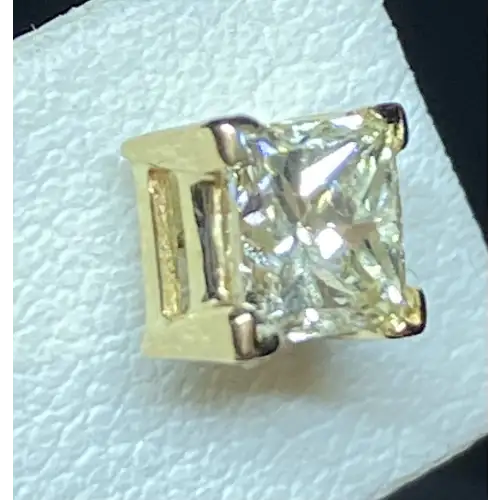 14K Yellow Gold Princess Cut Diamond Stud Earrings 1.0ctw. B5-1 (4)