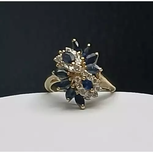 14K Yellow Gold Ring with Diamonds & Sapphires Sz. 6.25  B13-3 (5)