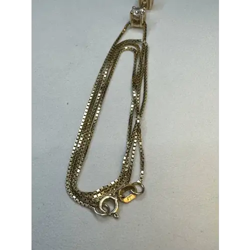 14K YG Ladies 3 Stone Tier Natural Diamond Pendent Necklace 1.0tcw 18