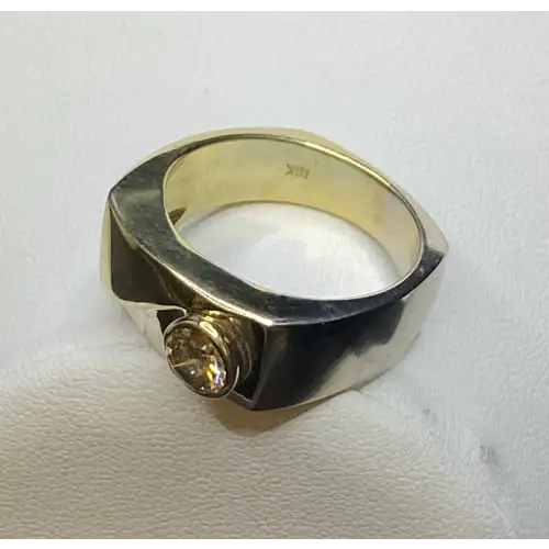 18K Gold Ring , with .70 CT.  Unique Champagne Diamond (3)