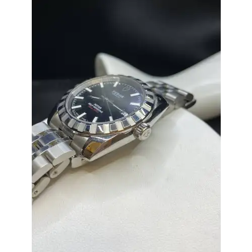 Tudor Prince Self Winding Date 100m/330ft3