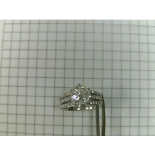 Unique Diamond